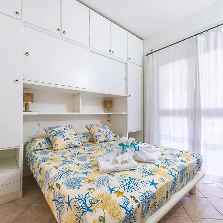 Casa Flamingo 150m Dal Mare בית נופש