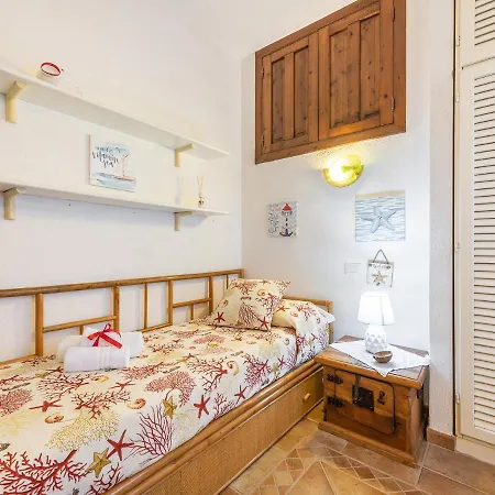 Nyaraló Casa Flamingo 150m Dal Mare *