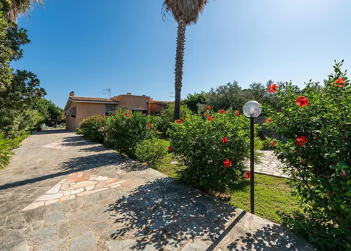 Casa Flamingo 150m Dal Mare Дом отдыха